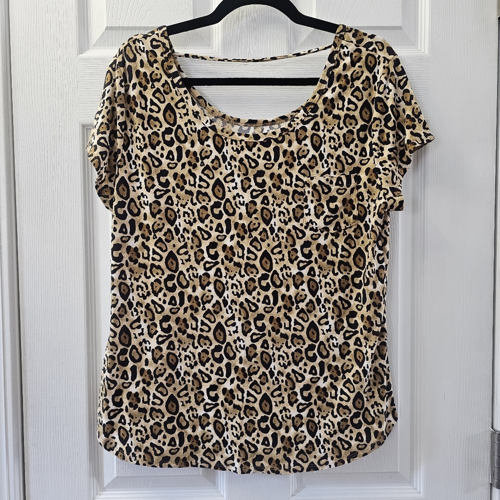 No Boundaries Animal Print Stretchy Short Sleeve Shirt Size XXXL